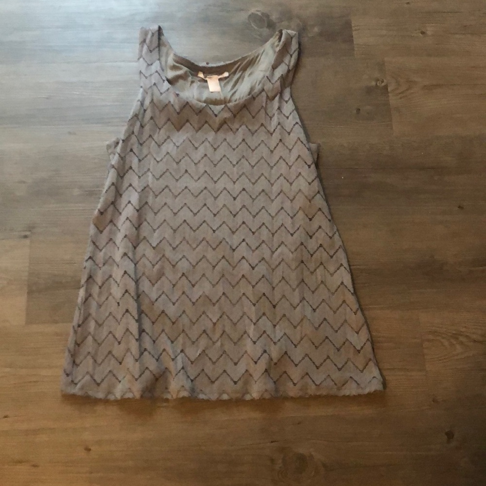 Banana Republic top. Small sage color.